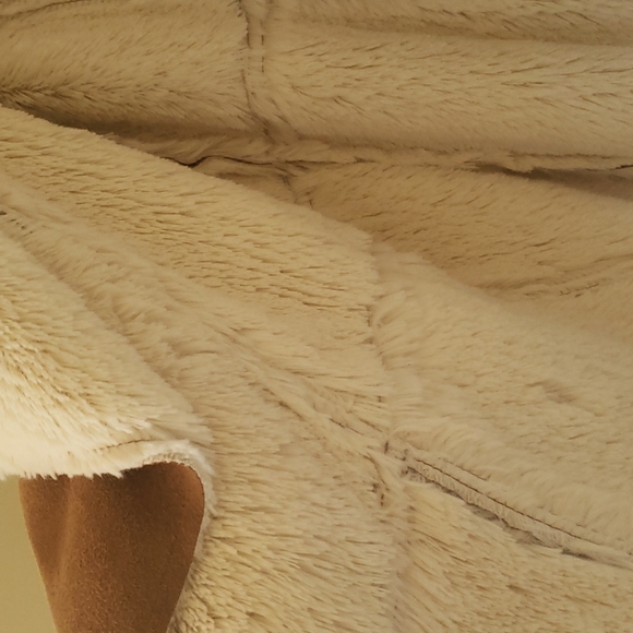 Suede/Shearling Coat - Picture 4 of 7